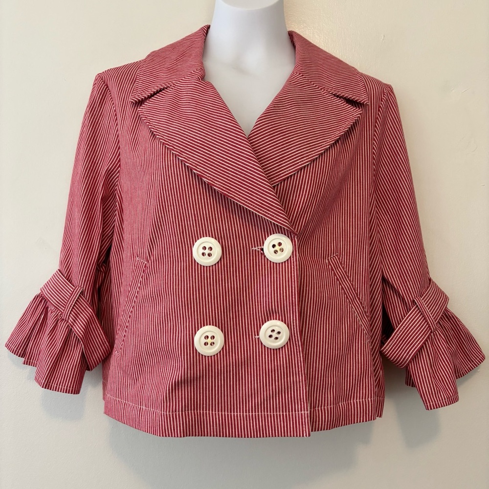 NorthStyle red white pinstripe cropped jacket size medium bell 3/4 sleeve